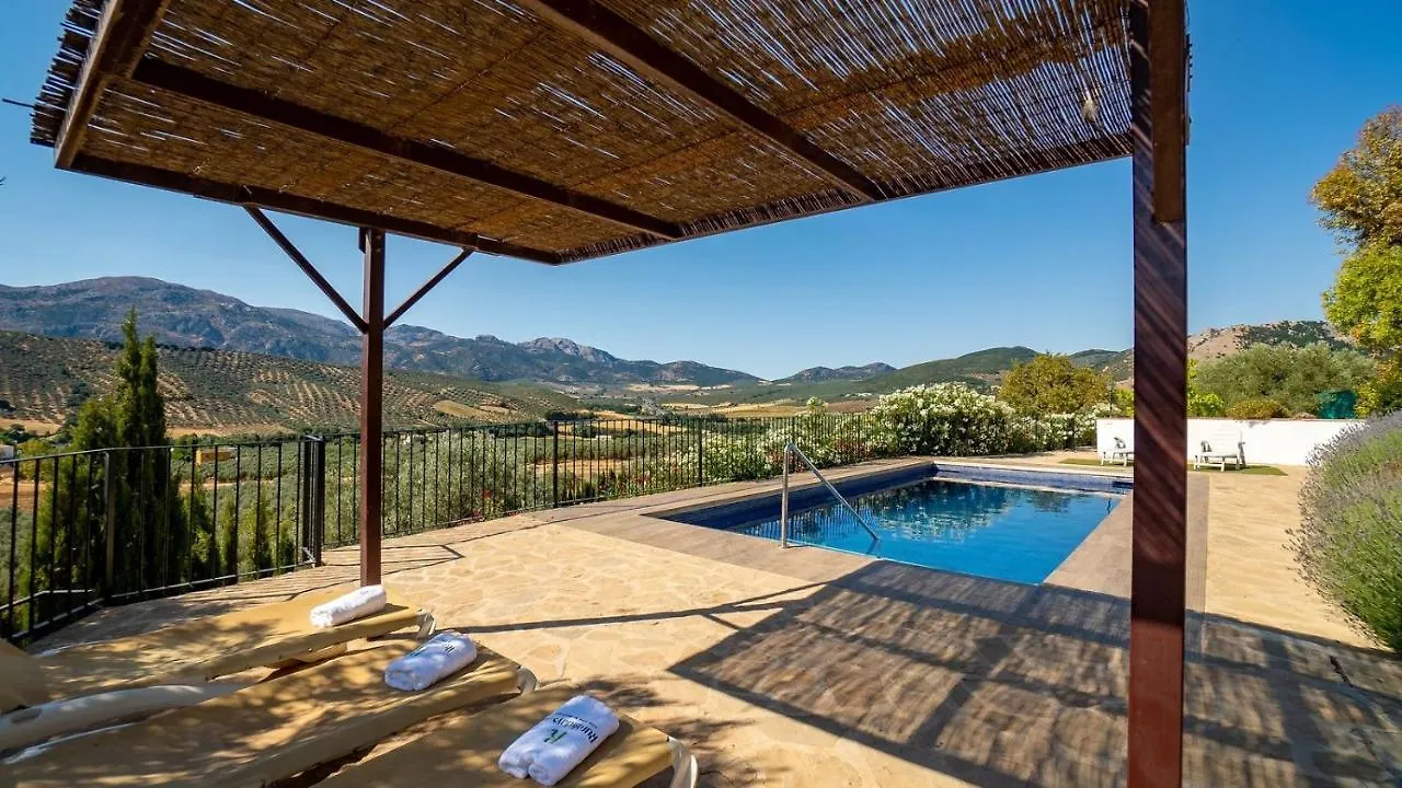 La Colina Villanueva Del Rosario By Ruralidays Spain